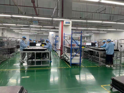 鳳凰街道精準(zhǔn)助力，823家工貿(mào)企業(yè)復(fù)工復(fù)產(chǎn)率超六成，網(wǎng)絡(luò)技術(shù)服務(wù)成關(guān)鍵支撐